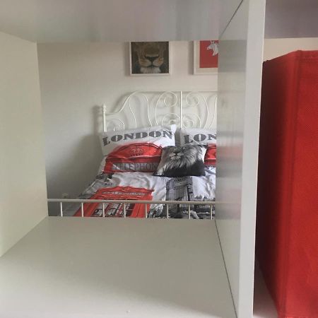 Buckingham Palace Apartman, 데브레첸 외부 사진