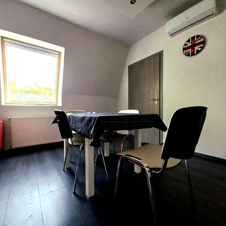 Buckingham Palace Apartman, 데브레첸 외부 사진