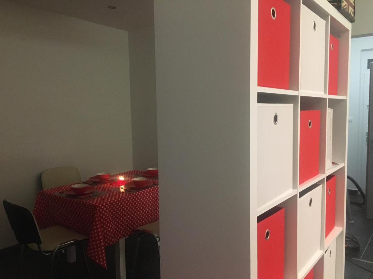 Buckingham Palace Apartman, 데브레첸 외부 사진